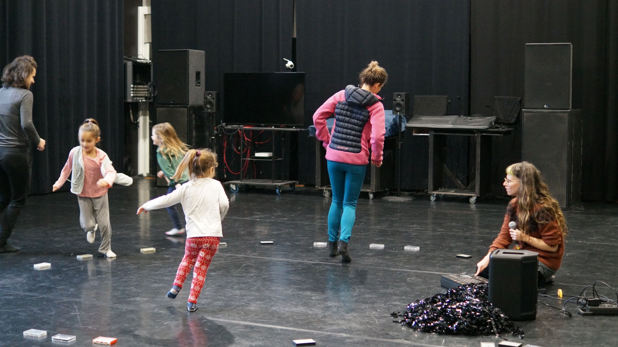 Une semaine pour les plus jeunes spectacteur·rice·s entre spectacles & ateliers