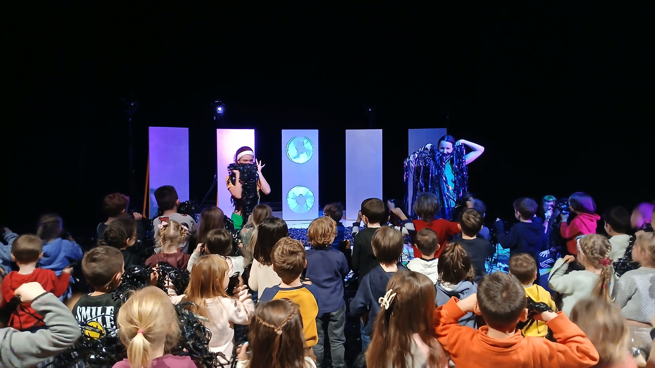 Une semaine pour les plus jeunes spectacteur·rice·s entre spectacles & ateliers