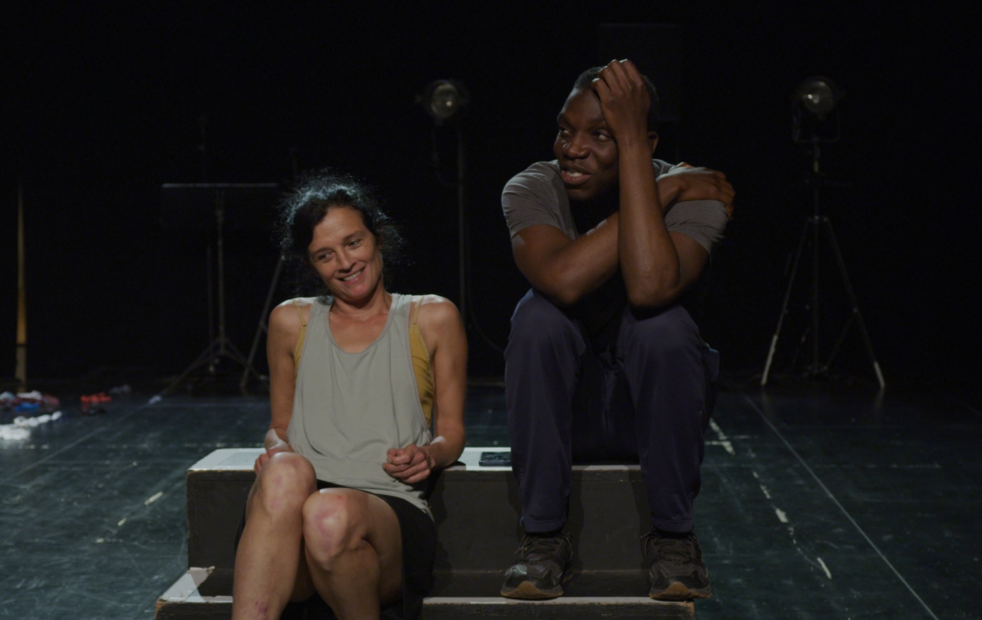 Répétition publique avec la compagnie Demesten Titip