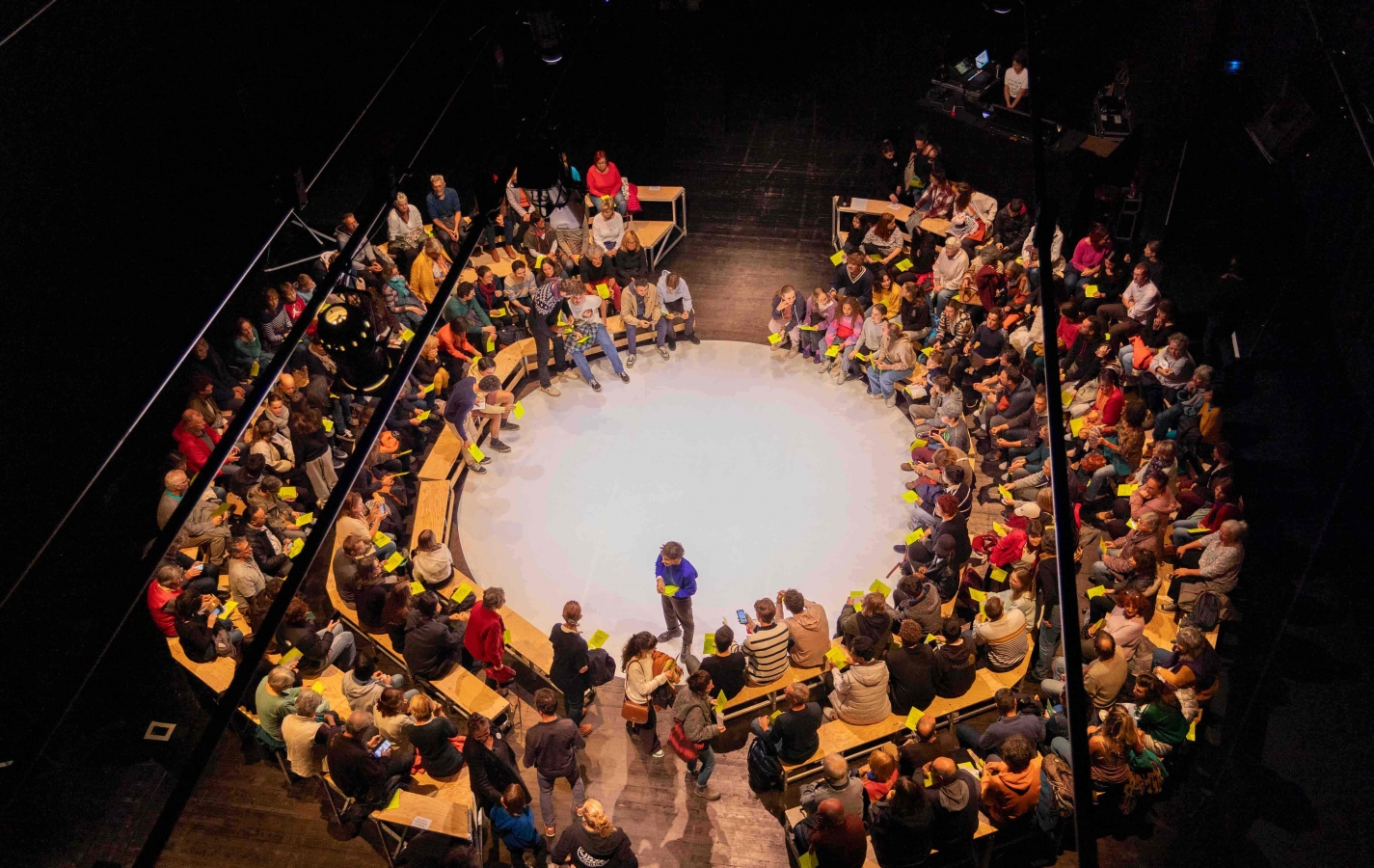 C'est pas parce qu'on a rien à dire qu'il faut fermer sa gueule [scolaire]