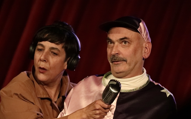 Théâtre + mathématiques + magie = Chiendent Théâtre