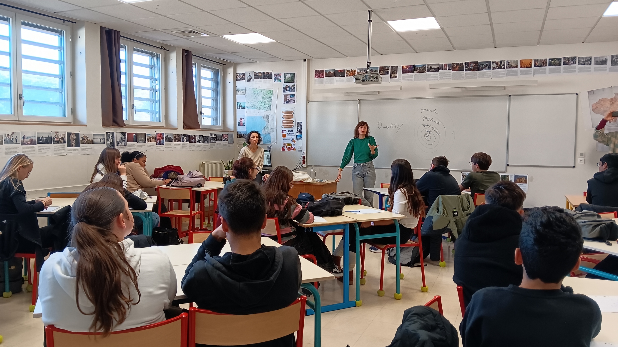Anne Rehbinder en résidence d'écriture à la cité scolaire Paul Arène de Sisteron