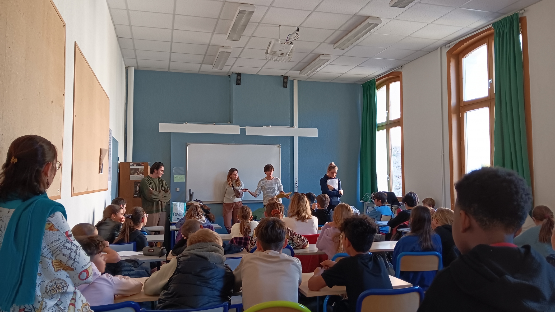 Découvrir le théâtre autrement avec la Compagnie Cassandre