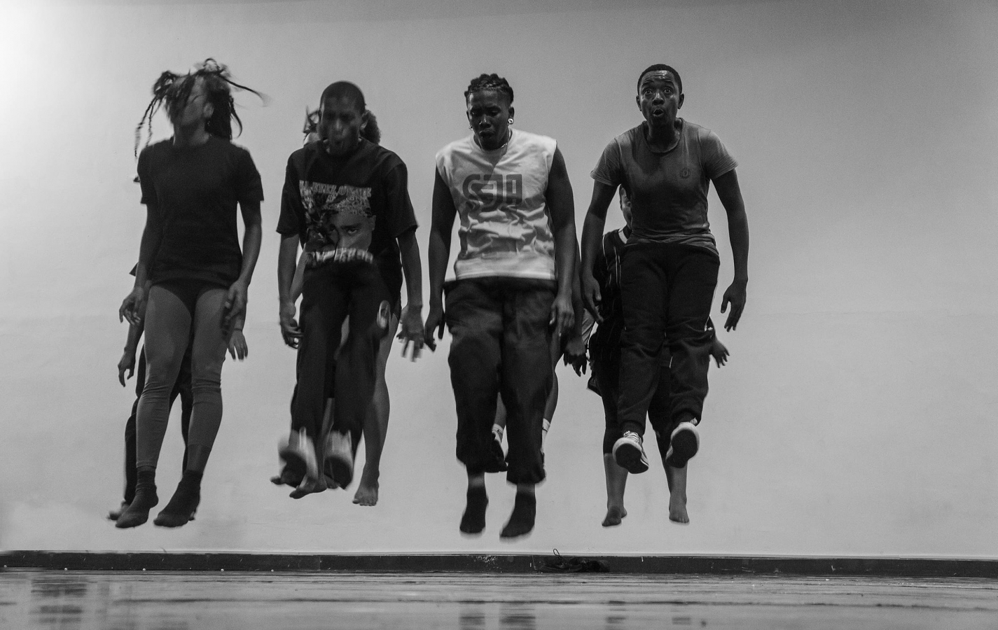 tamUjUntU [scolaire]