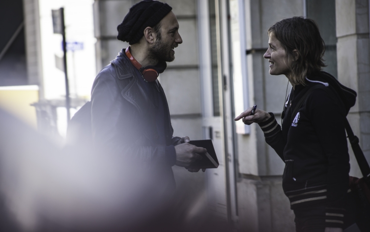 Prendre un café avec Karin Holmström et Dion Doulis